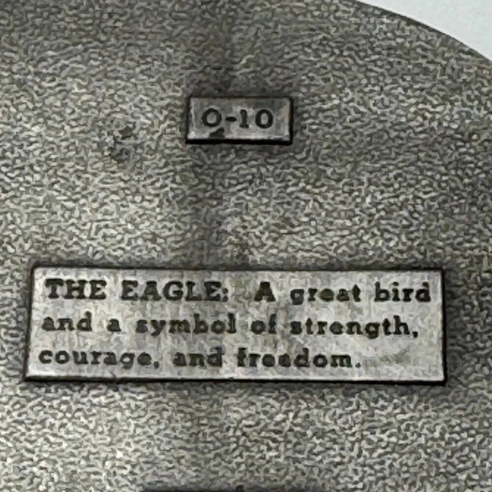 Vintage Siskiyou 1982 Solid Silvertone Pewter Flying American Eagle Belt Buckle